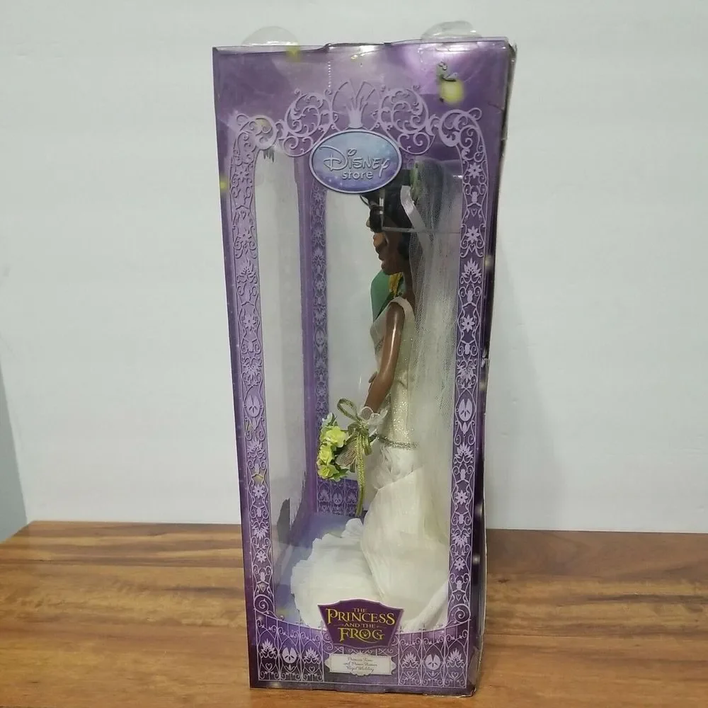 TIANA & NAVEEN ROYAL WEDDING Dolls Princess and the Frog Disney Store 2010 READ.